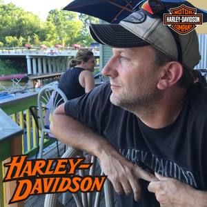 Meet your Posher, Brian